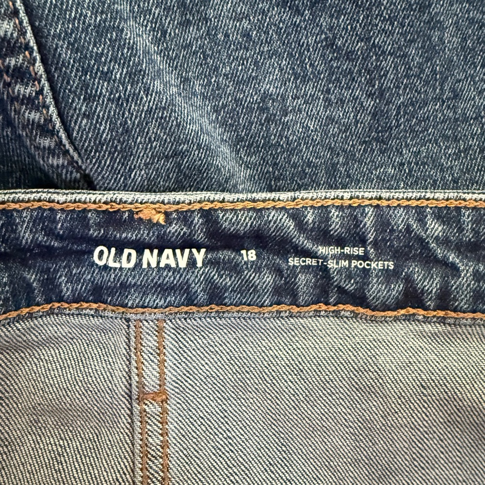 Old Navy Blue Button-Front Denim Midi Skirt - Picture 3 of 4